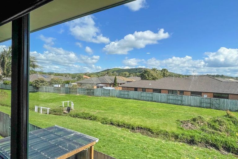 Photo of property in 87 Arabian Drive, Papamoa Beach, Papamoa, 3118