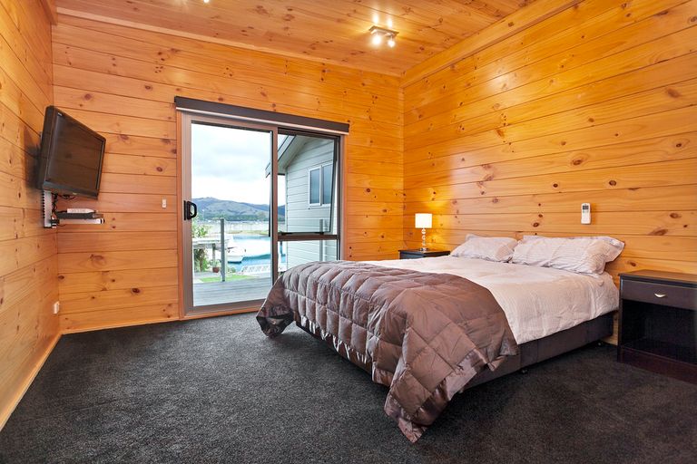 Photo of property in 7 Leeward Drive, Whitianga, 3510