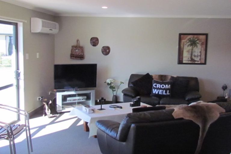 Photo of property in 33f Barry Avenue, Cromwell, 9310