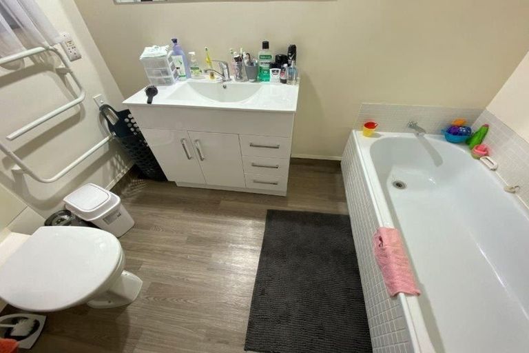 Photo of property in 32a Charles Street, Westshore, Napier, 4110