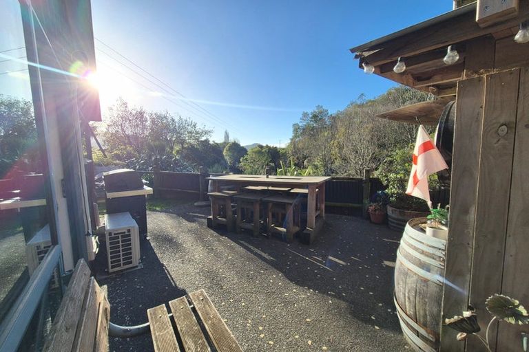 Photo of property in 4 Heather Place, Picton, 7220