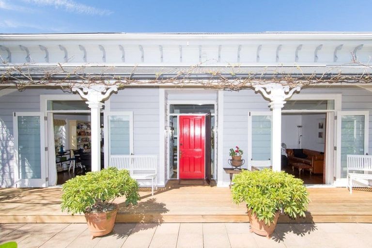 Photo of property in 161 Collingwood Street, Nelson, 7010