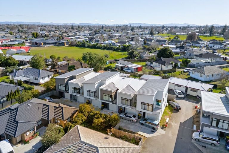 Photo of property in 2/61 Fifth Avenue, Enderley, Hamilton, 3214