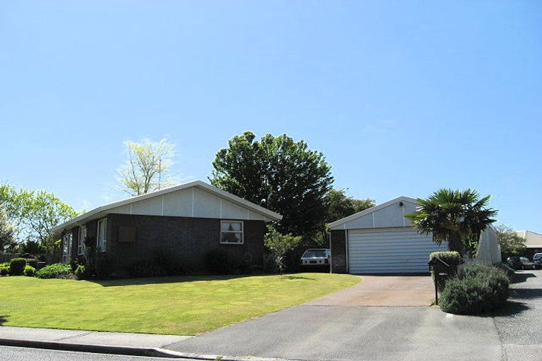 Photo of property in 2 Ashby Grove, Kaiapoi, 7630