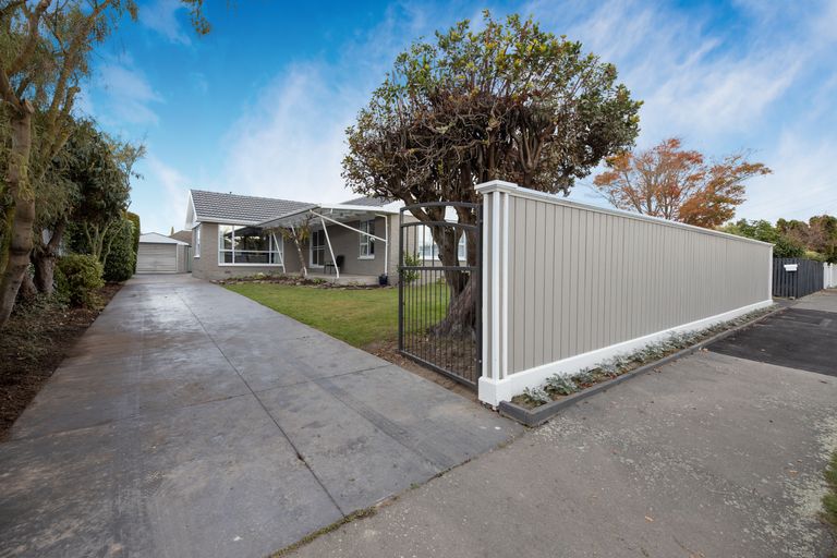 Photo of property in 18 Everest Street, Burnside, Christchurch, 8053