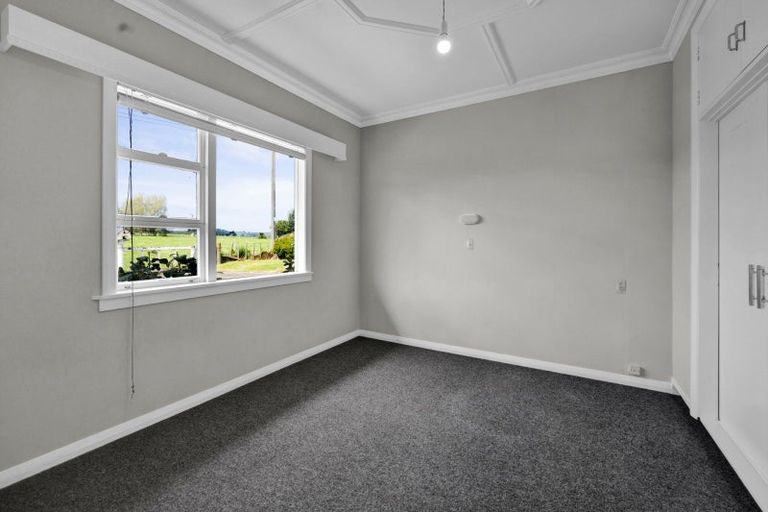 Photo of property in 546 Ararata Road, Hawera, 4674
