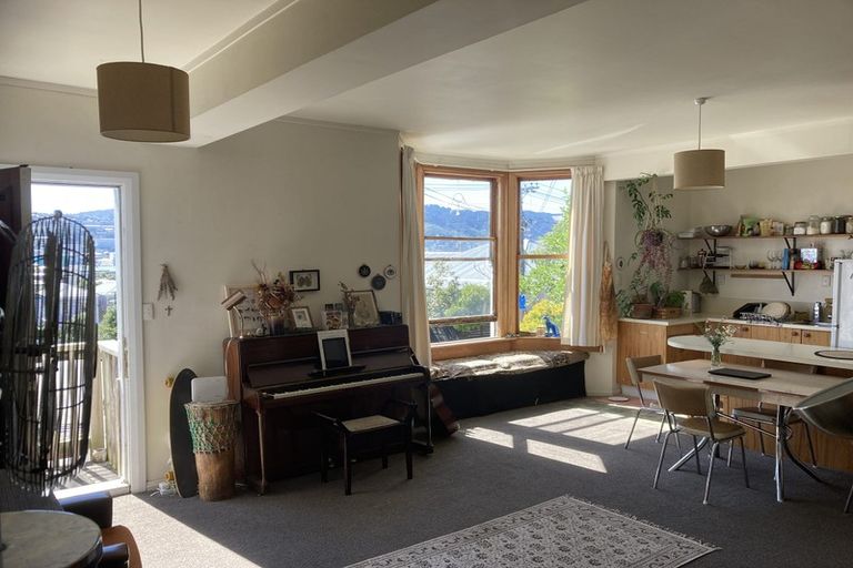 Photo of property in 31a Scarborough Terrace, Mount Victoria, Wellington, 6011