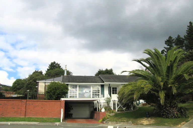 Photo of property in 14 Glenrae Grove, Silverstream, Upper Hutt, 5019