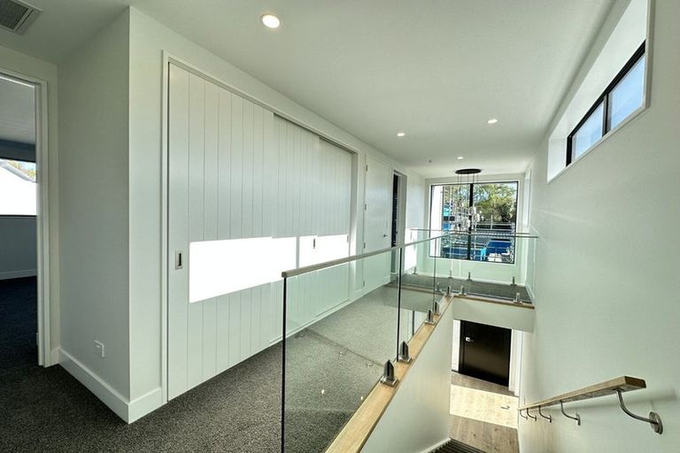 Photo of property in 17c Kirkwood Avenue, Upper Riccarton, Christchurch, 8041