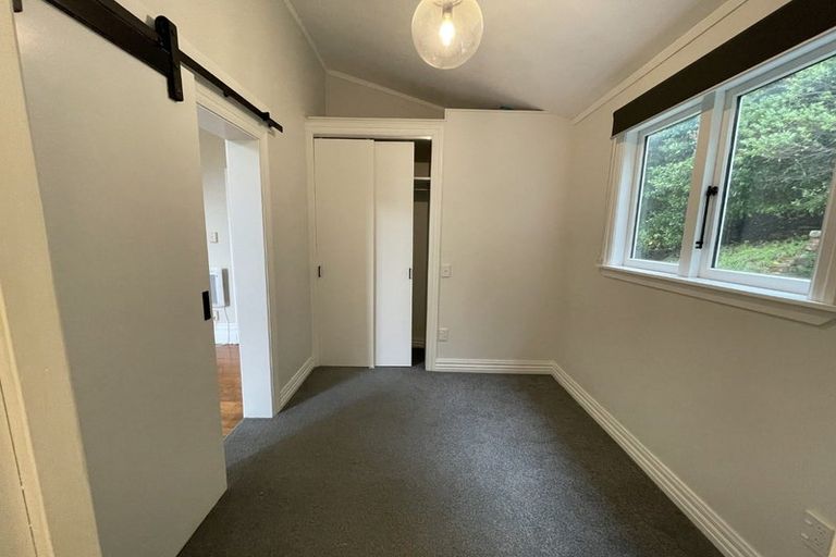 Photo of property in 1/14 Clifton Terrace, Kelburn, Wellington, 6012