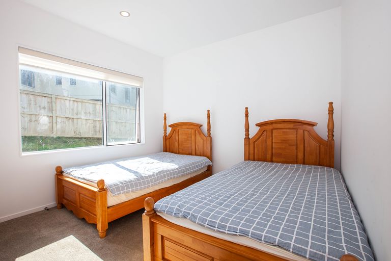 Photo of property in 4b Astrolabe Place, Gulf Harbour, Whangaparaoa, 0930