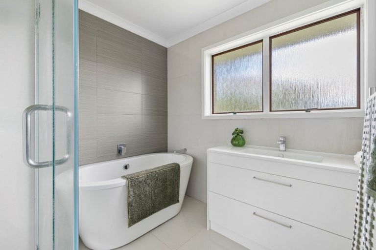 Photo of property in 19a Tilby Drive, Matua, Tauranga, 3110