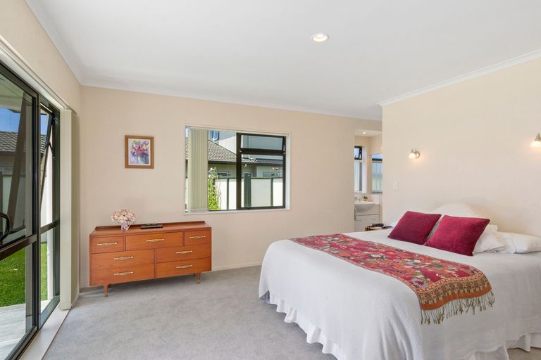 Photo of property in 34 Lax Crescent, Leigh, 0985