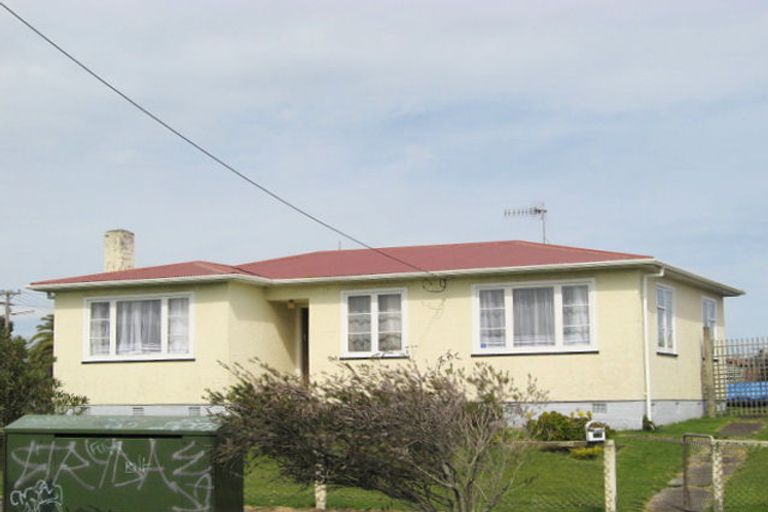 Photo of property in 23 Kauri Street, Gonville, Whanganui, 4501