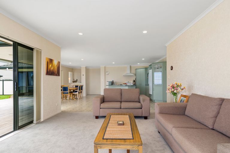 Photo of property in 34 Lax Crescent, Leigh, 0985