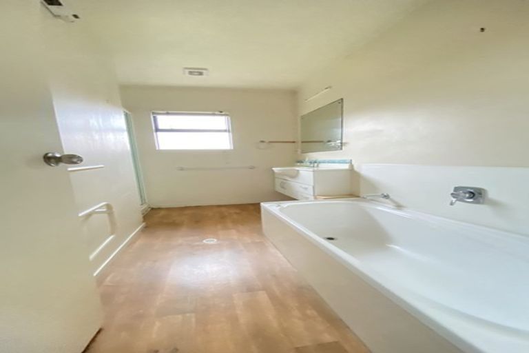 Photo of property in 7 Wineberry Place, Albany, Auckland, 0632