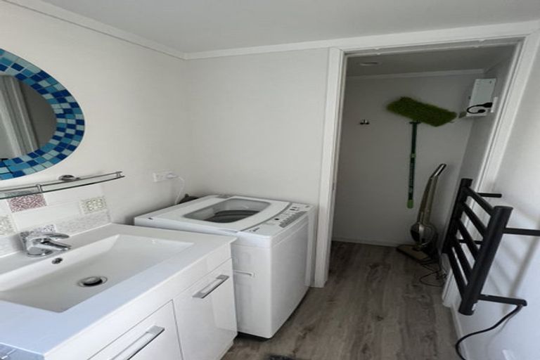 Photo of property in 12a Johnson Street, Onerahi, Whangarei, 0110