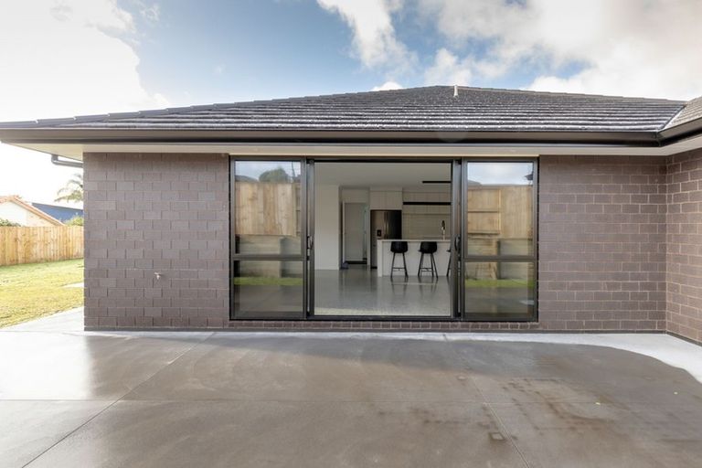 Photo of property in 10 Brendan Close, Omokoroa, 3114