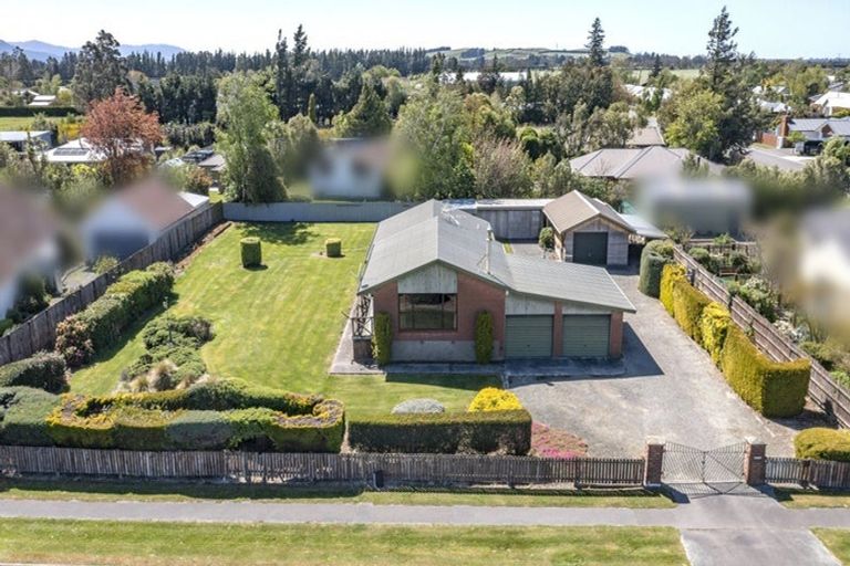 Photo of property in 24 Burnett Street, Oxford, 7430