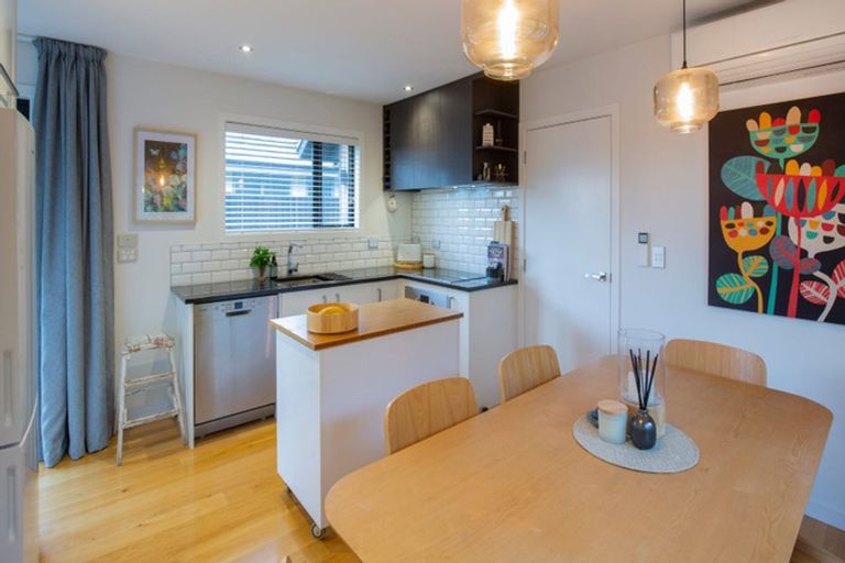 Photo of property in 5 Blaenavon Place, Halswell, Christchurch, 8025