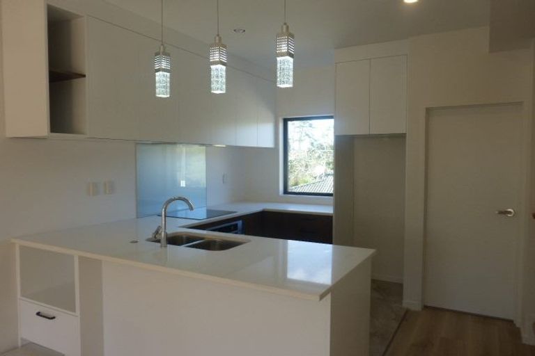 Photo of property in 1c Quincey Place, Massey, Auckland, 0614