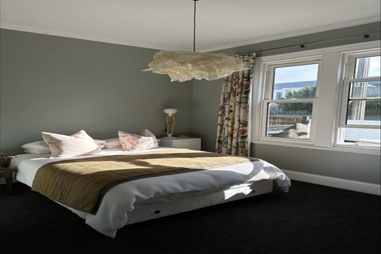 Photo of property in 6 Beach Street, Petone, Lower Hutt, 5012