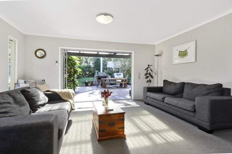 Photo of property in 10 Capricorn Place, Browns Bay, Auckland, 0630
