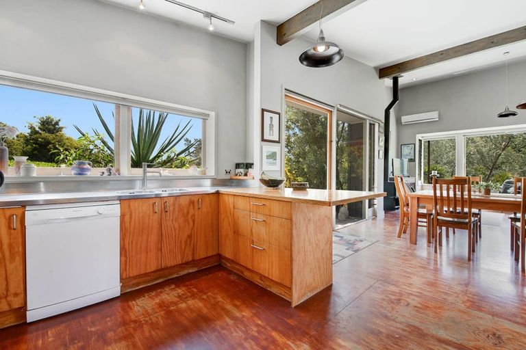 Photo of property in 56a Kaipara Coast Highway, Helensville, Kaukapakapa, 0871