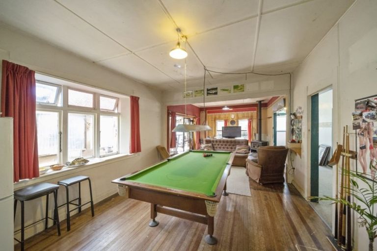 Photo of property in 60 Parihaka Road, Pungarehu, Opunake, 4685