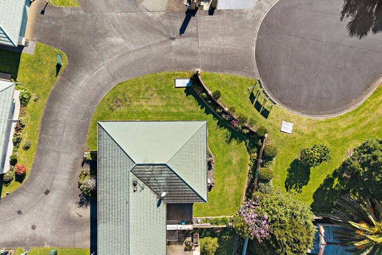 Photo of property in 4/8 Village Place, Tuakau, 2121