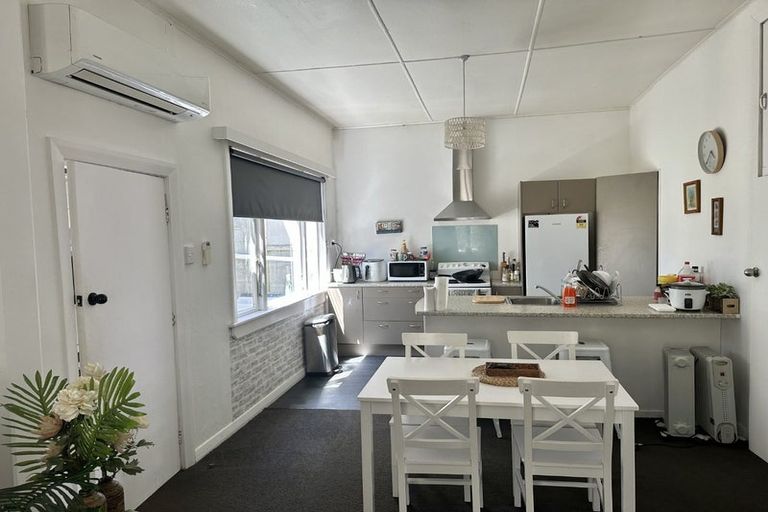 Photo of property in 43 Surrey Street, Caversham, Dunedin, 9012