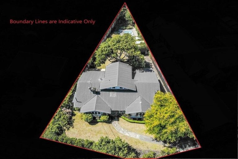 Photo of property in 16 Grey Street, College Estate, Whanganui, 4500