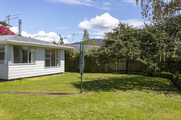 Photo of property in 18 Poihaere Street, Turangi, 3334