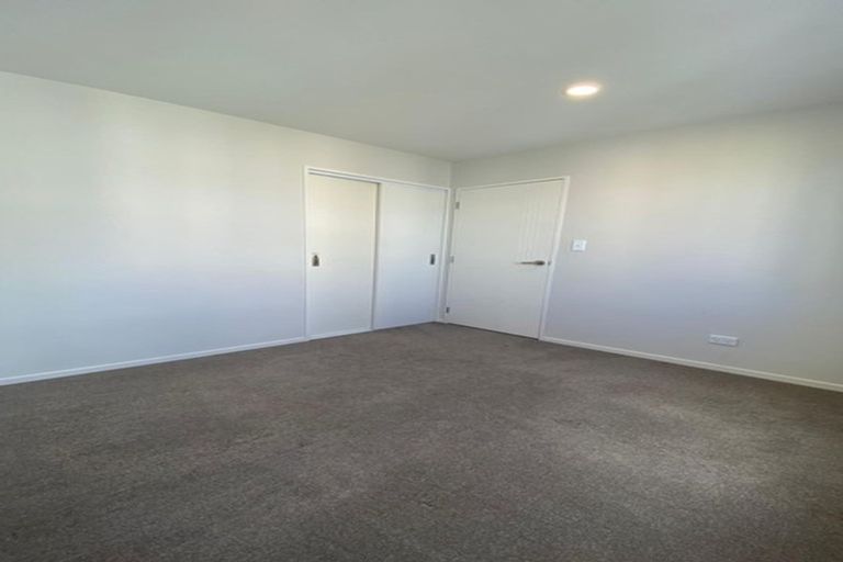 Photo of property in 26 Warbler Crescent, Papakura, 2110
