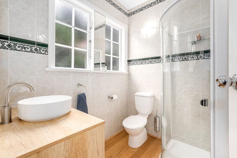 Photo of property in 32 Mccoll Street, Vogeltown, Wellington, 6021