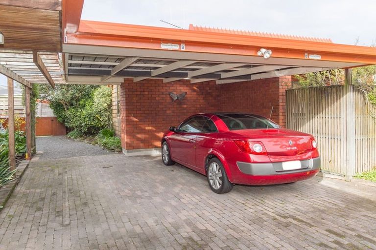 Photo of property in 18 Casey Avenue, Fairfield, Hamilton, 3214