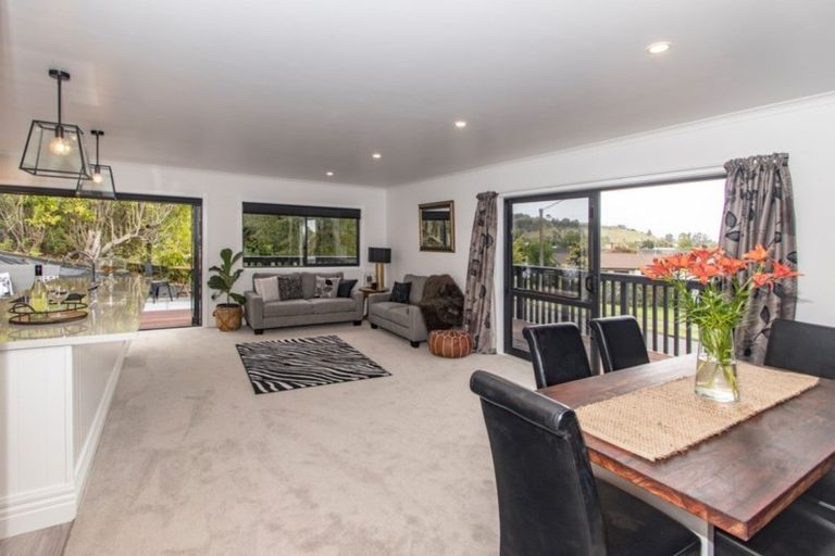Photo of property in 39b Hetley Crescent, Taradale, Napier, 4112