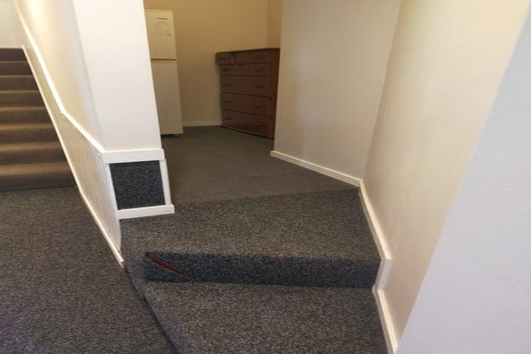 Photo of property in 3 Gaff Place, Whitby, Porirua, 5024