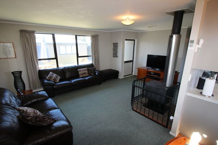 Photo of property in 54b Pohutukawa Drive, Owhata, Rotorua, 3010