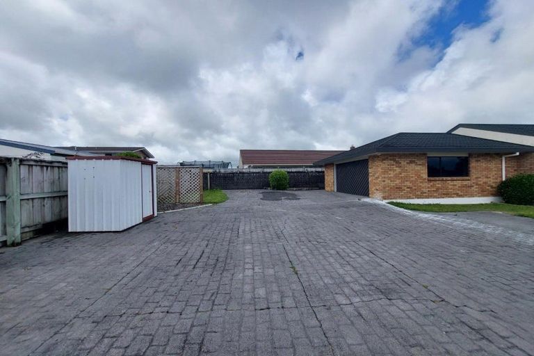 Photo of property in 9c Del Mar Place, Merrilands, New Plymouth, 4312
