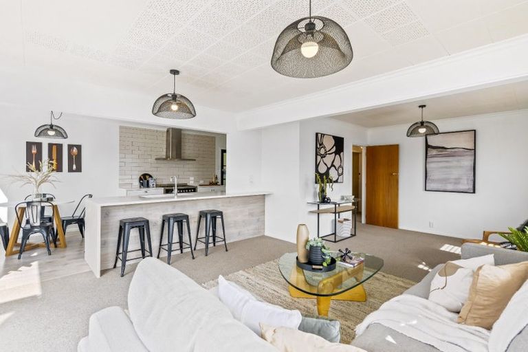 Photo of property in 63 Martin Road, Paraparaumu Beach, Paraparaumu, 5032