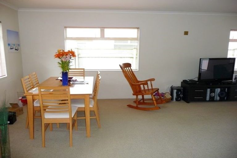 Photo of property in 3/148 Brightside Road, Stanmore Bay, Whangaparaoa, 0932