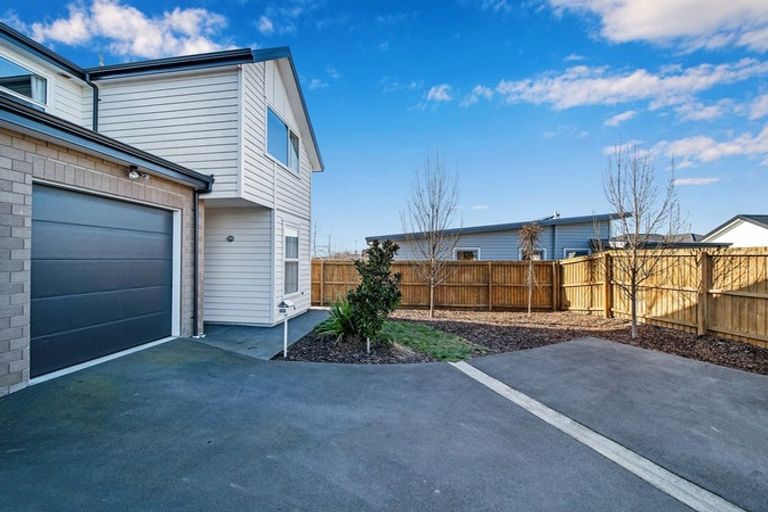 Photo of property in 47b Dow Square, Wigram, Christchurch, 8025