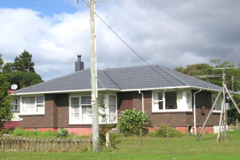 Photo of property in 52 Pomaria Road, Henderson, Auckland, 0610
