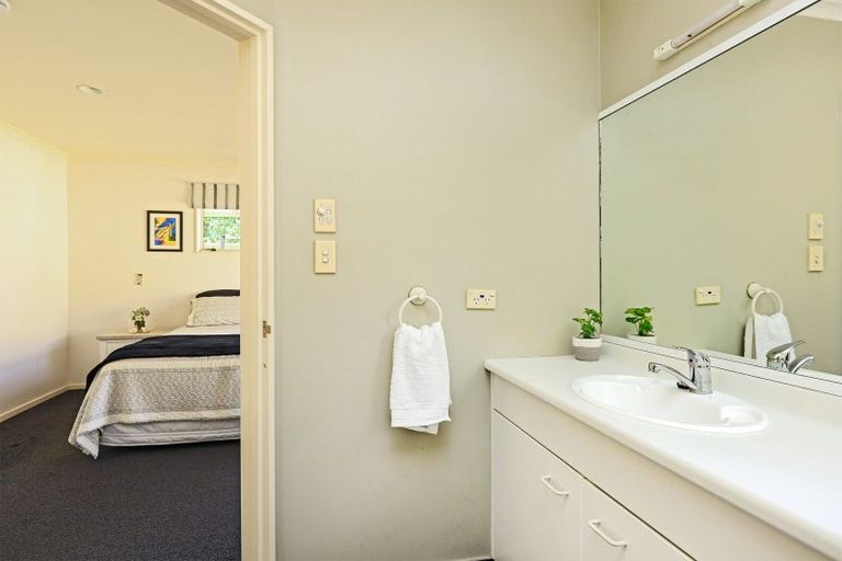 Photo of property in 22 Brompton Drive, Taradale, Napier, 4112