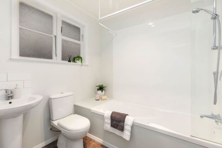 Photo of property in 12 Best Street, Wainuiomata, Lower Hutt, 5014