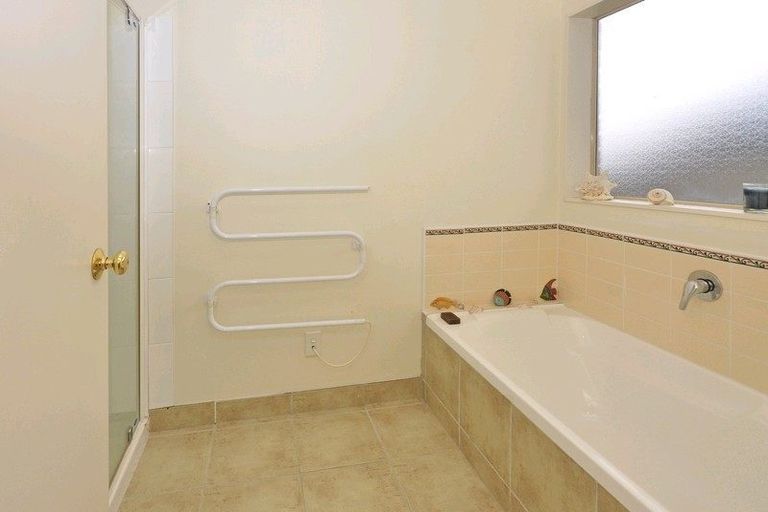Photo of property in 11 Gerolds Place, Flat Bush, Auckland, 2019