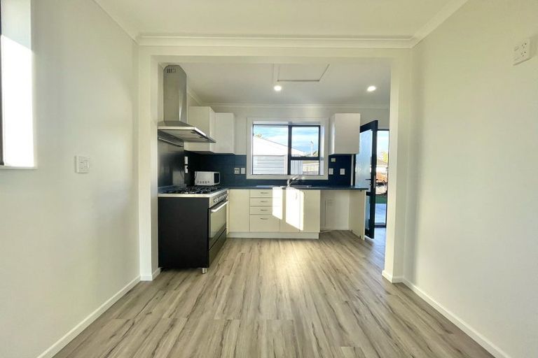 Photo of property in 5 Heather Place, Mairehau, Christchurch, 8052