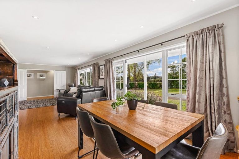 Photo of property in 31c Koraha Road, Kumeu, 0892