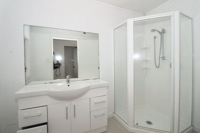 Photo of property in 139 Bucklands Beach Road, Bucklands Beach, Auckland, 2012